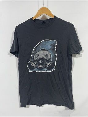 Vintage Y2K Men's Black Graphic Tee with Blue Hooded Gas Mask Design